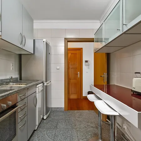 Lux Garden View By Homie * 푼샬