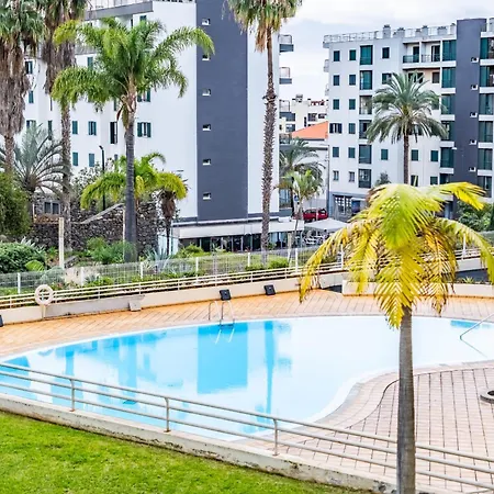 Διαμέρισμα Lux Garden View By Madeira Sun Travel *