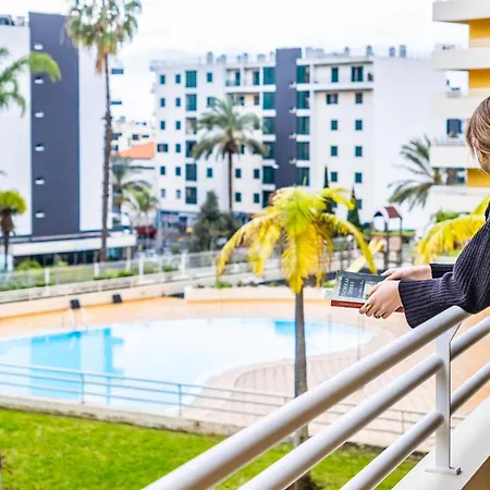 Διαμέρισμα Lux Garden View By Madeira Sun Travel *